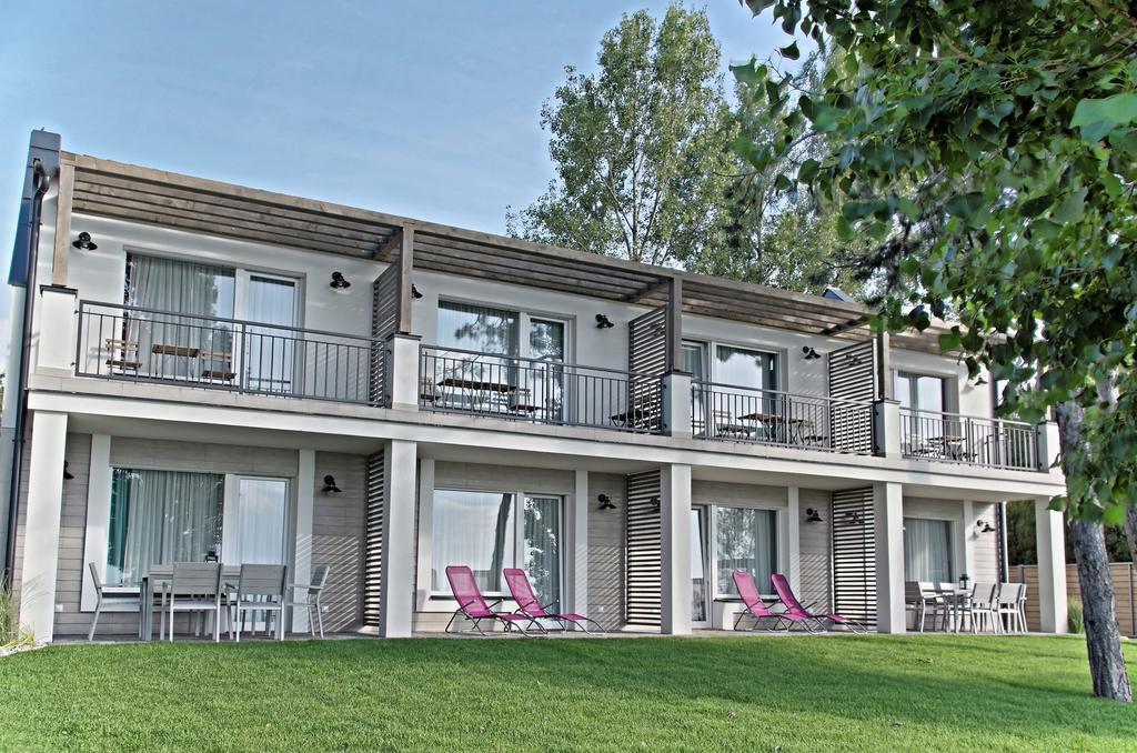 Beach 101 Villa Siofok Exterior photo