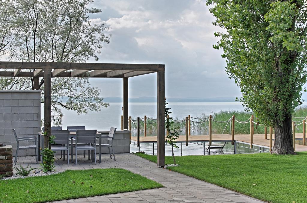 Beach 101 Villa Siofok Exterior photo
