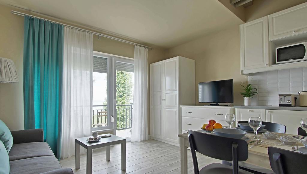 Beach 101 Villa Siofok Room photo